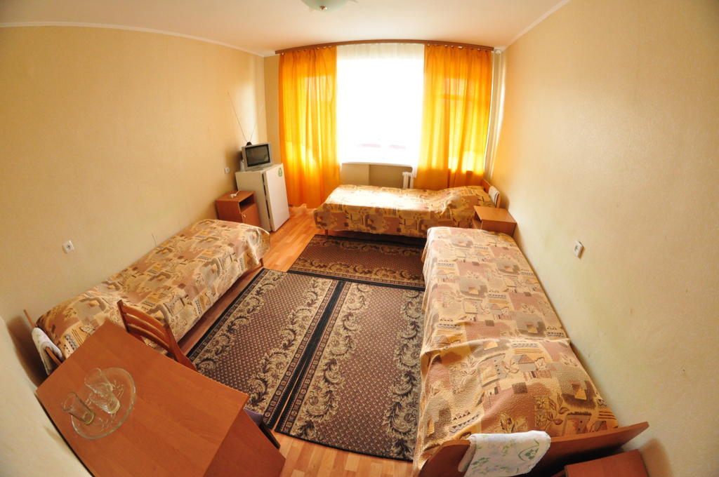 Tourist Poltava Hotel Room photo